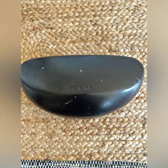 Prada sunglasses - Picture 9 of 9